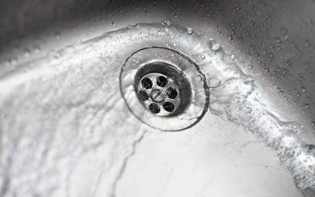 How To Clean A Smelly Drain? (5 Proven Methods)